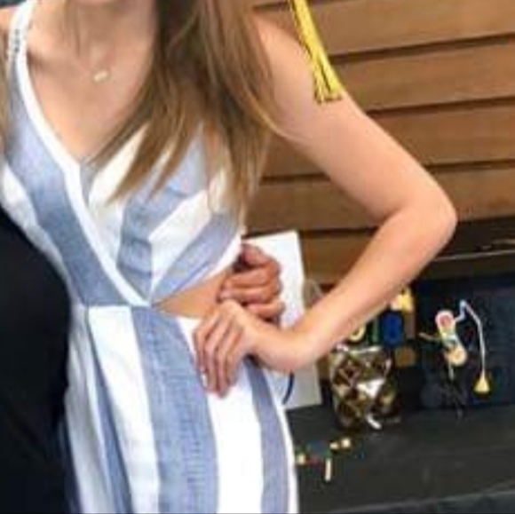 Romper - Picture 3 of 4
